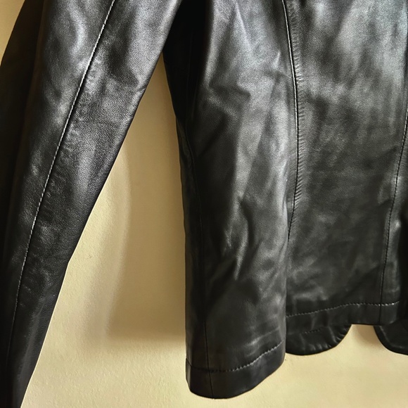 Diane von Furstenberg Black Leather Jacket – Size 6 – 100% Real Leather - Picture 8 of 9